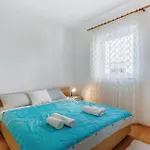 Διαμέρισμα 2 Bedroom In Mali Lošinj