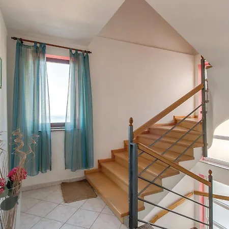 2 Bedroom In *