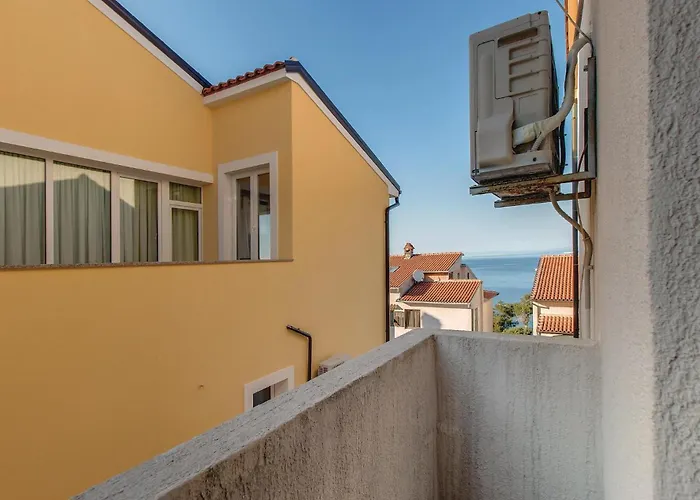 2 Bedroom In * Mali Lošinj