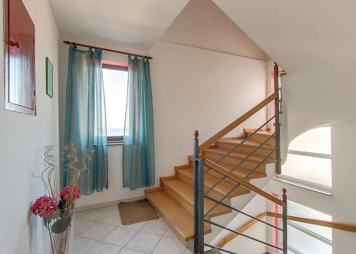 2 Bedroom In *
